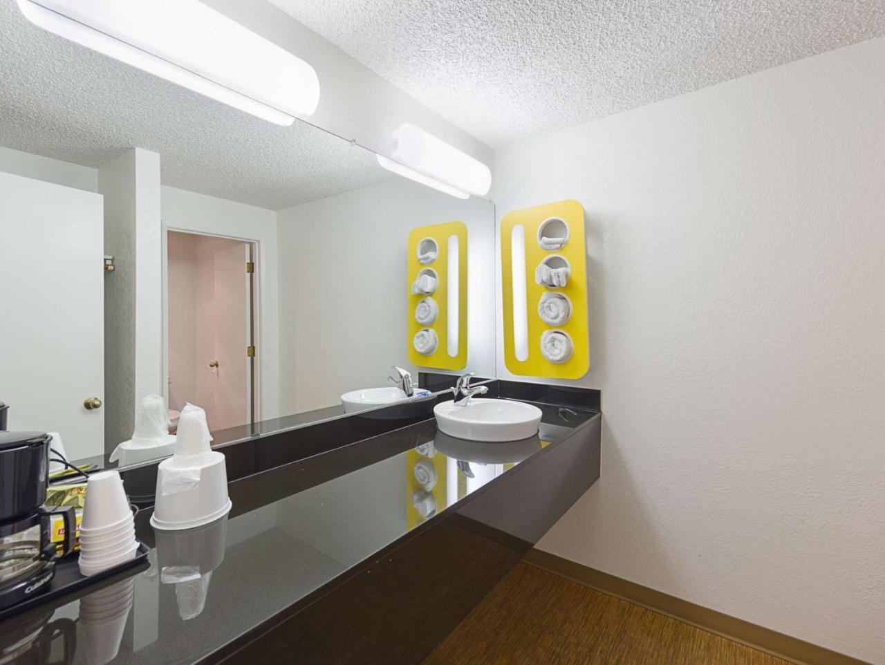 Motel 6 Gold Beach Extérieur photo