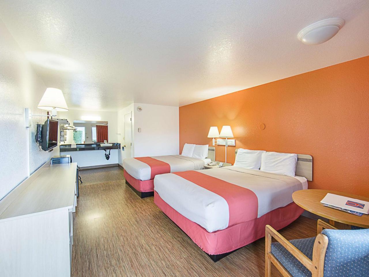 Motel 6 Gold Beach Extérieur photo