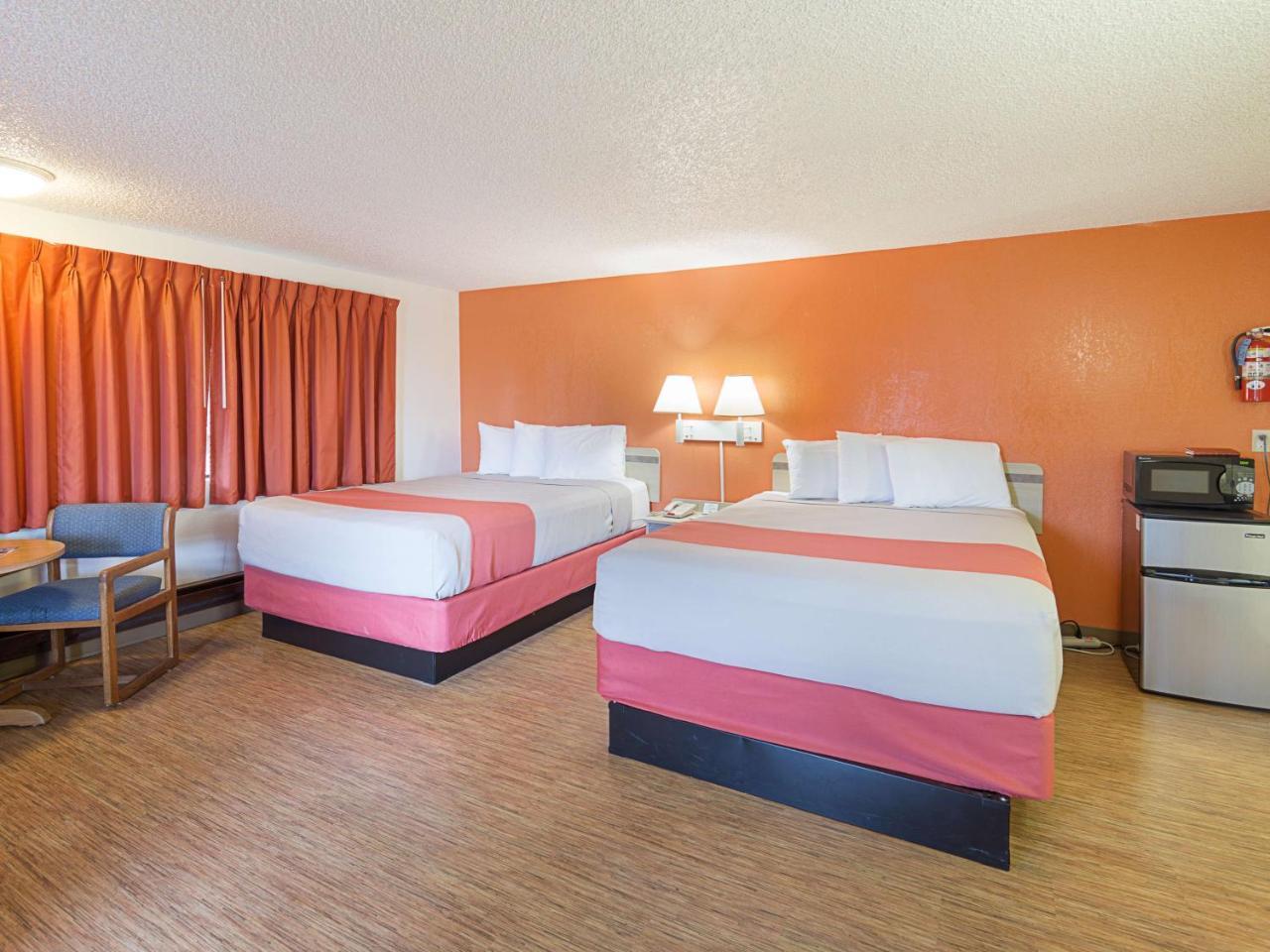 Motel 6 Gold Beach Extérieur photo
